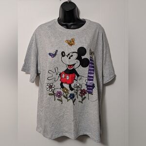 NWT Women's Disney Mickey Mouse Gray T-Shirt with Colorful Design Size XXL